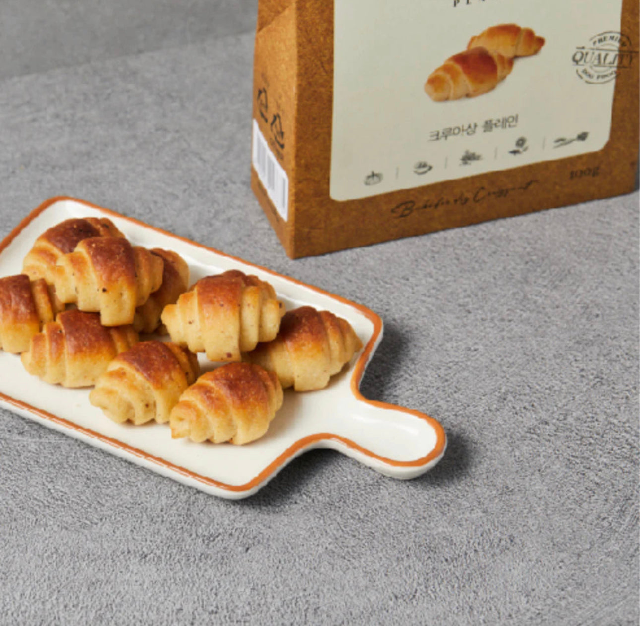 BOWWOW Handmade Croissant Dog Snacks