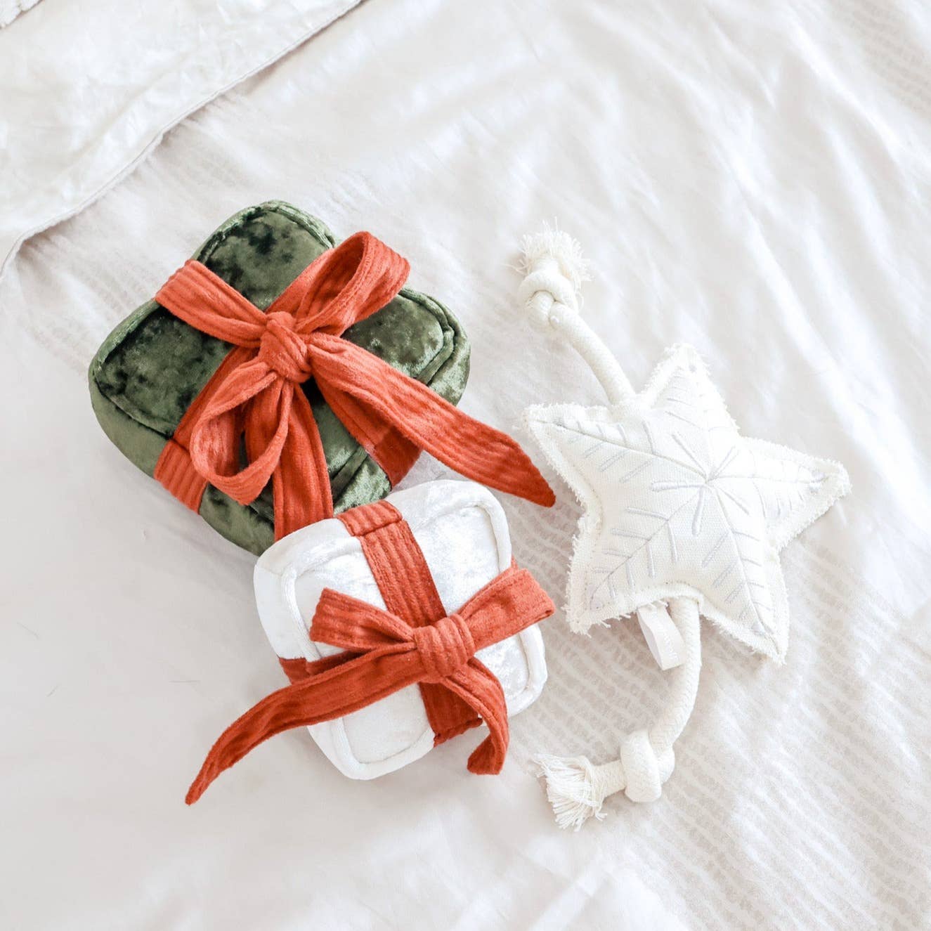 Lambwolf Collective - HOLIDAY BOX - Pine