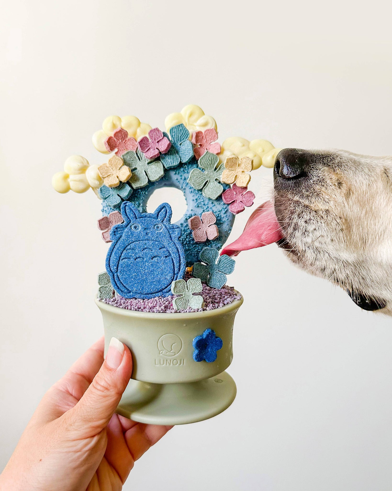 Lunoji - CHEWDEN Trove: Dog Enrichment Feeder | Frozen Treat Cup: Sakura Pink