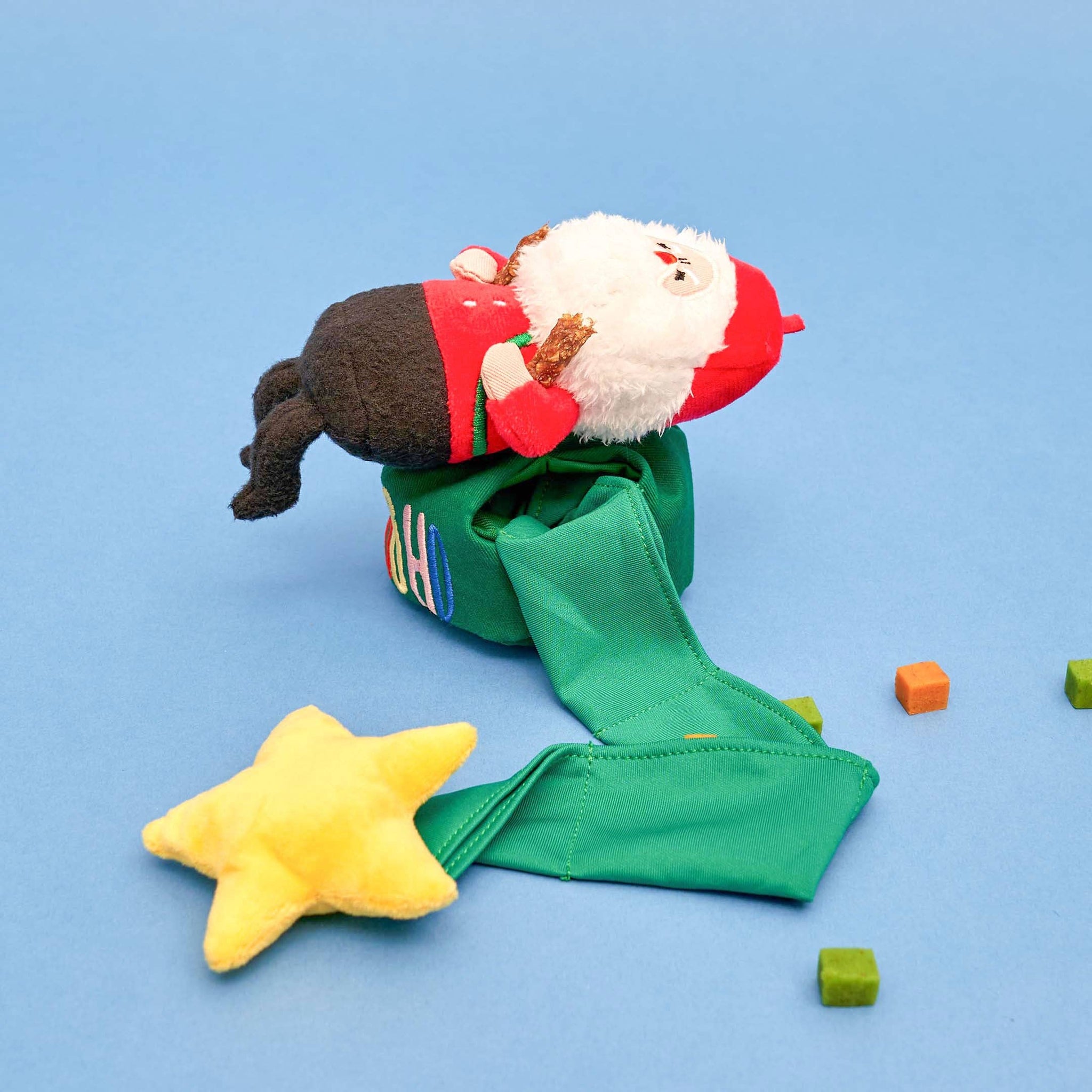 the furryfolks - Santa Paws Nosework Toy