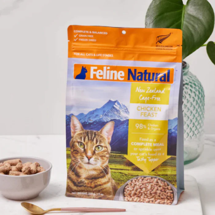 Feline Natural - Chicken  Feast Freeze - Dried Cat Food - 320g