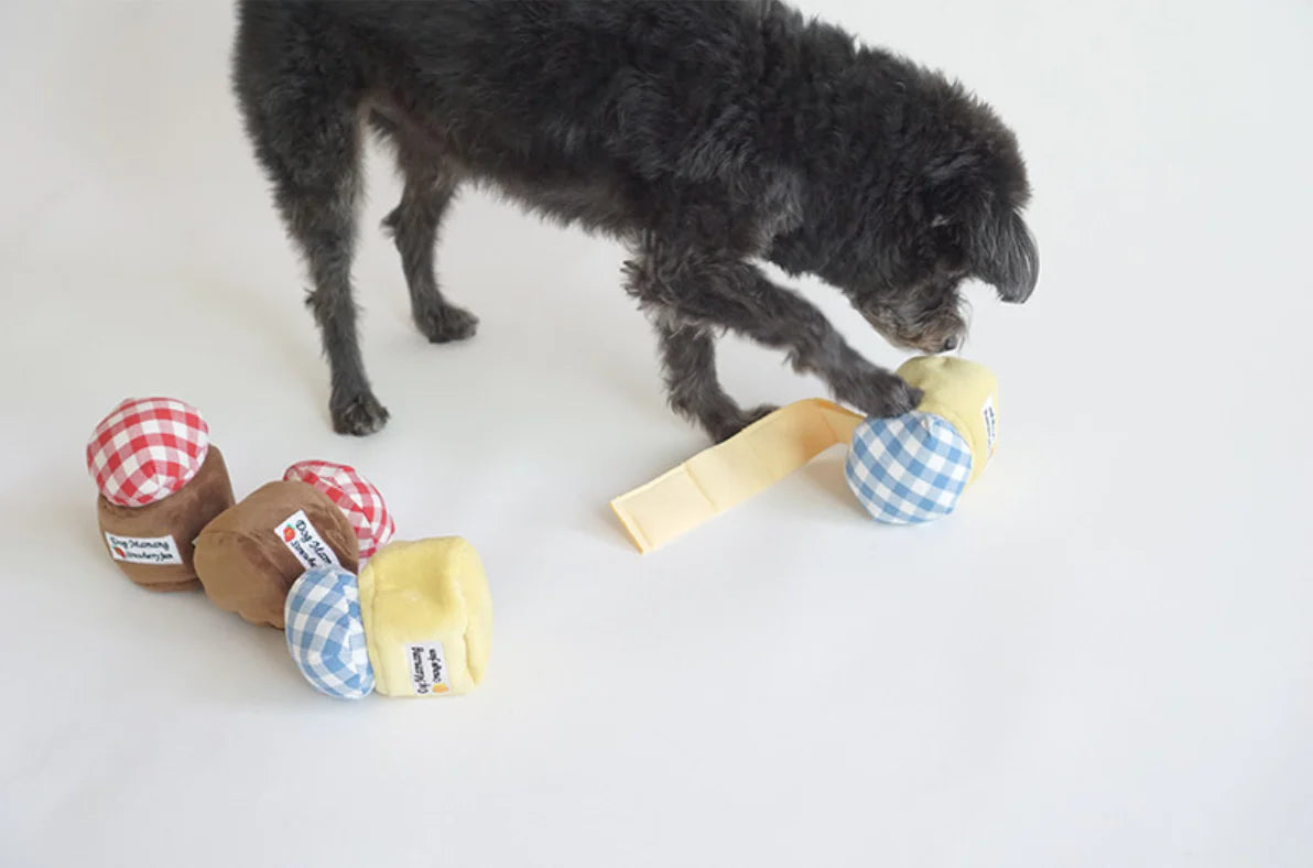 Jam Sniffing Dog Toy